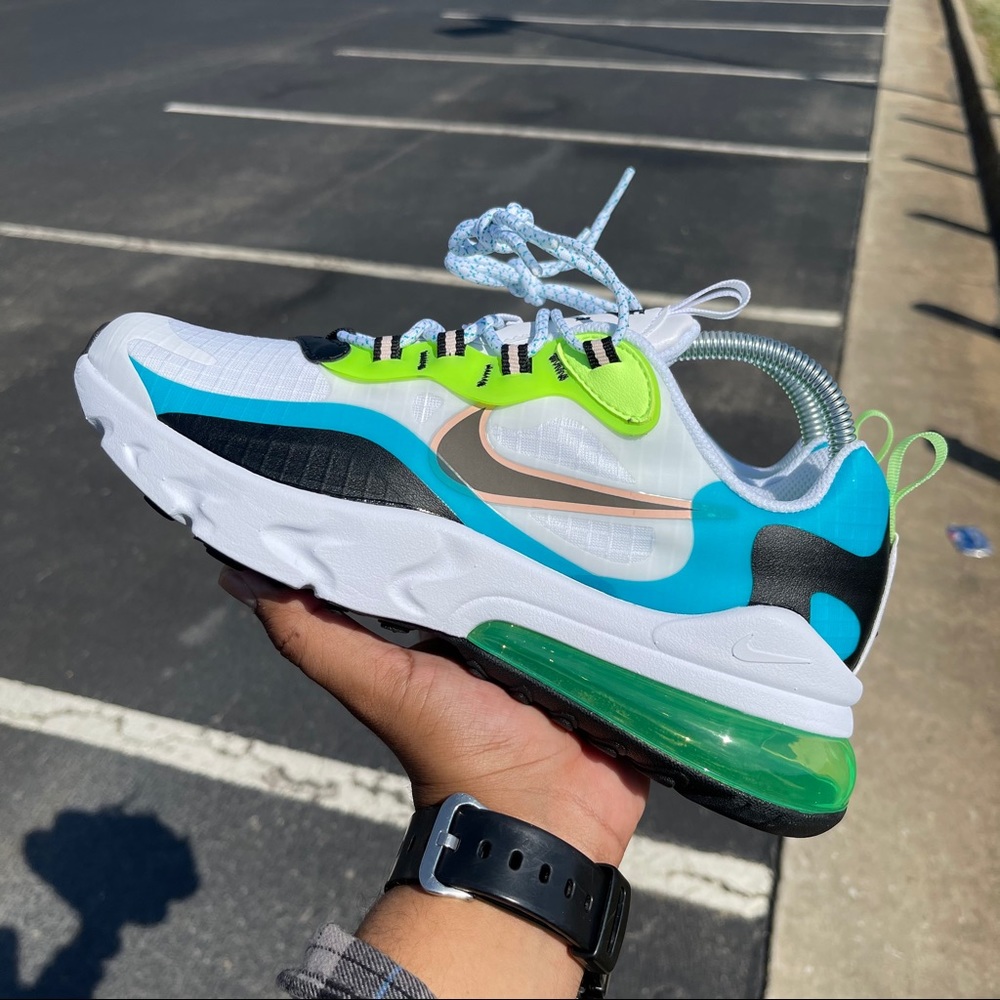 Nike React 270 - Picture 5 of 9